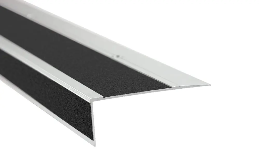 Sair Nosing Profile Universal